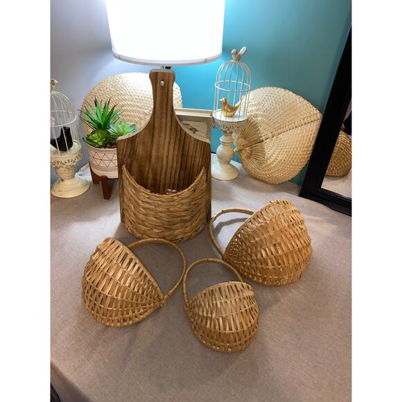 Home Decor Lot Wall Hanging Baskets 3 Stacking Basket Set Large Basket on Board - Picture 1 of 6